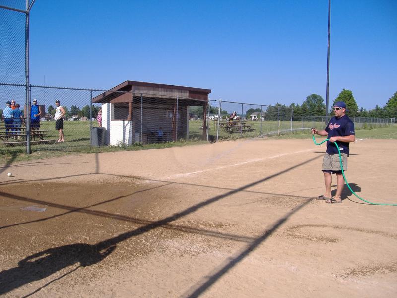 Softball Tourney 2007 087.jpg