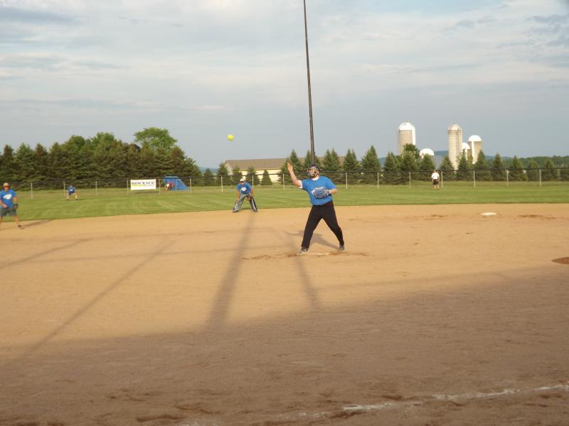 softball tourney 2013 (5).JPG